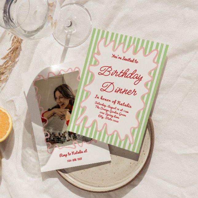 Handgezeichnete farbenfrohe Streifen Foto Geburtst Einladung (Von Creator hochgeladen)