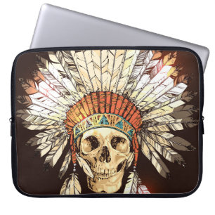 Handgezeichnete indianische Kopfbedeckung mit H Laptopschutzhülle