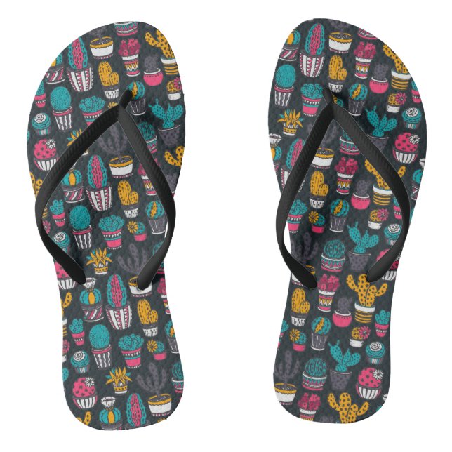 Handgezeichnete Kakteen im Sketch-Style-Muster Flip Flops (Fußbett)