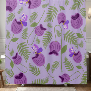 Handgezeichnete lila Blumen, Farne und Schmetterli Duschvorhang
