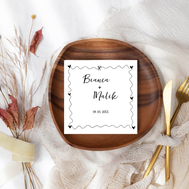 Handgezeichnete Schreib-Schwarz-Illustration Hochz Serviette (Von Creator hochgeladen)