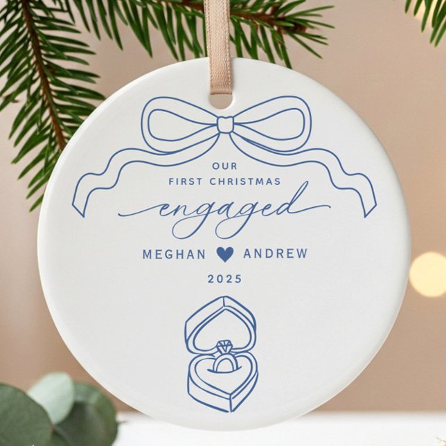 Handgezeichnete Verlobte Weihnachten Keramik Ornament (Von Creator hochgeladen)