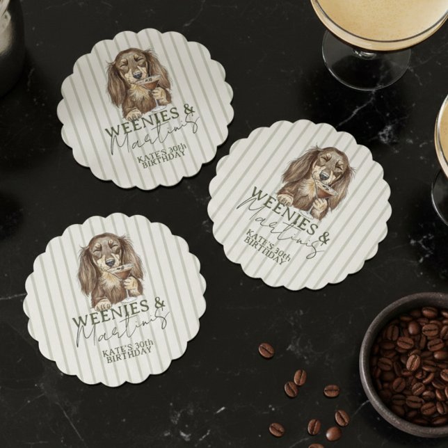 Handgezeichnete Weenies und Martinis Dachshund Untersetzer (Hand Drawn Weenies and Martinis Dachshund Paper Coaster)