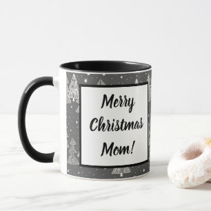 Handgezeichnete Weihnachtsbäume schneit im Chalkbo Tasse