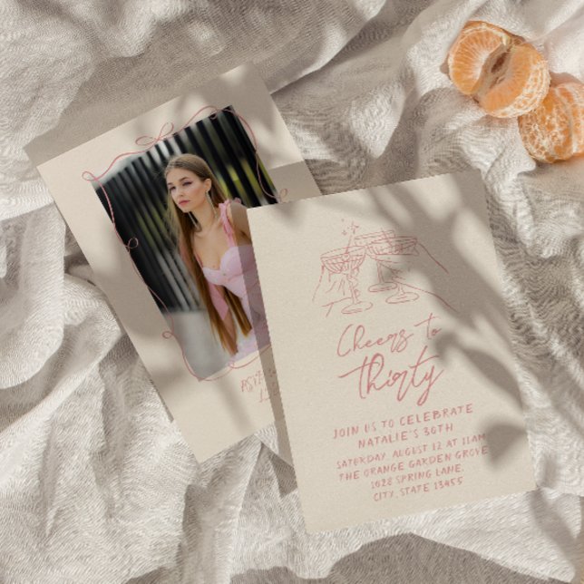 Handgezeichneter Cocktail feiert 30. Geburtstag Einladung (Von Creator hochgeladen)