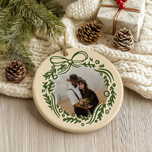Handgezeichneter, vintage-inspirierter Weihnachtsk Keramik Ornament