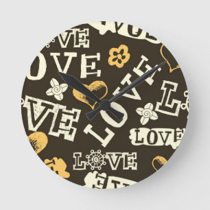 Handgezeichnetes Liebesmuster Runde Wanduhr