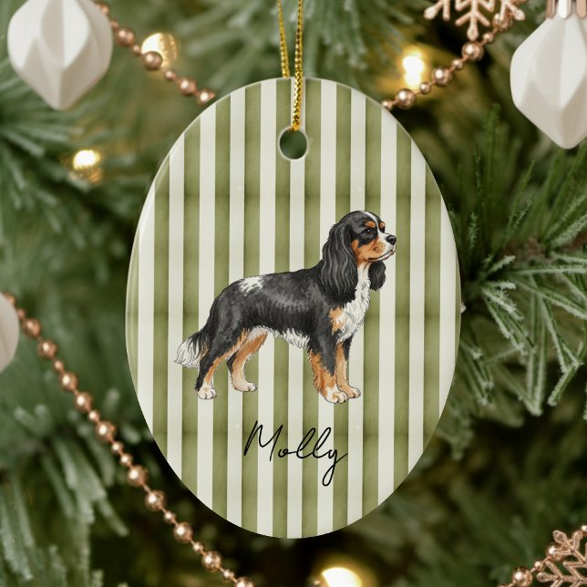 Handgezeichnetes Portrait Sketch King Cavalier Keramik Ornament (Celebrate the holidays with this timeless, vintage striped pet portrait! )