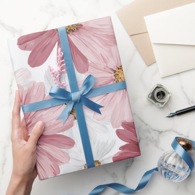 Handgezeichnetes Rosa Gänseblümchen Weißes Blumenm Geschenkpapier (Schenken)