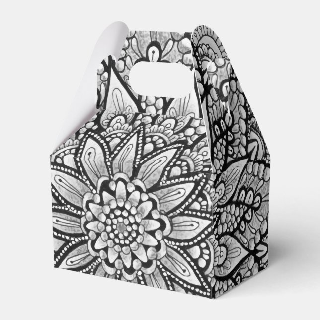 Handgezeichnetes Stift-Mandala-Design  Geschenkschachtel (Vorderseite)