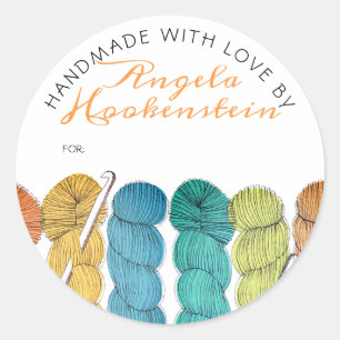 Handgezogener Haken aus geflechtetem Garn mit Lieb Runder Aufkleber