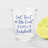 Handgezogener Toast an der Küste