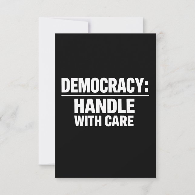 Handle Democracy With Care Dankeskarte (Vorderseite)