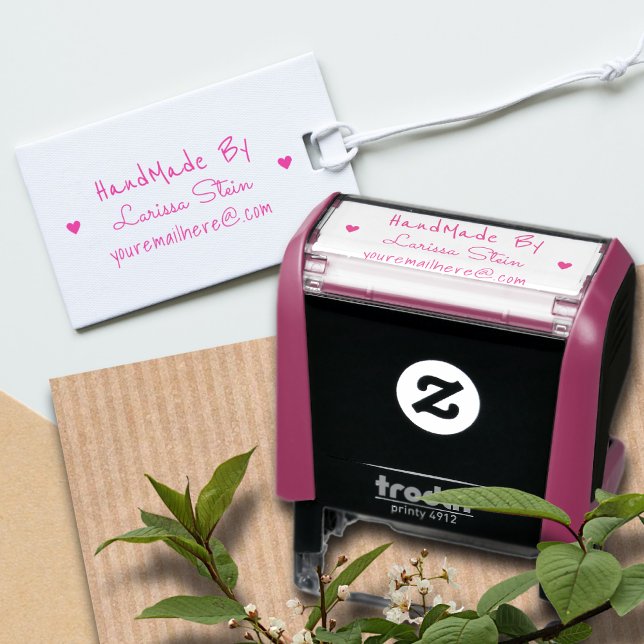 Handmade by (custom text) + name, rosa feminin permastempel (Von Creator hochgeladen)