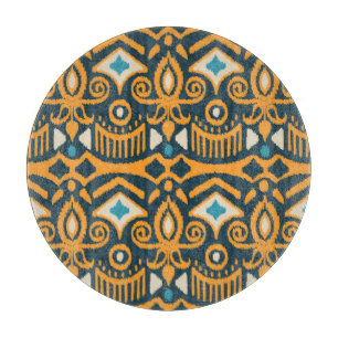 Handmade Ikat: ethnisches Stoffmuster Schneidebrett