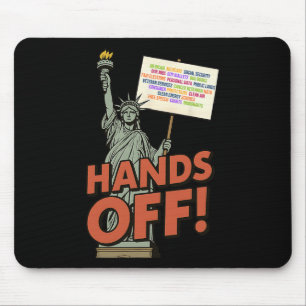 Hands Off Protest 5. April Anti Trump Statue Of Li Mousepad