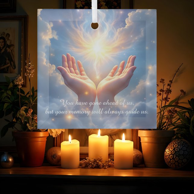 Hands Set the Soul Free, sympathy  Ornament Aus Glas (Von Creator hochgeladen)