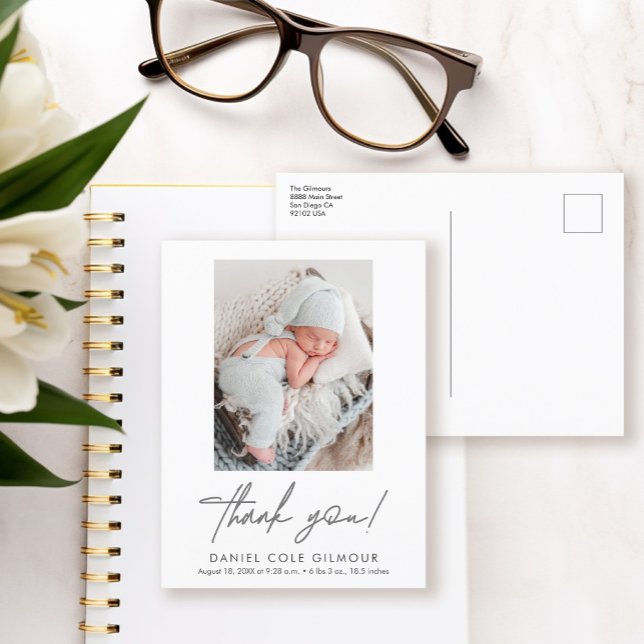 Handschrift Dankeschön Baby Foto Birth Ankündigungspostkarte (Modern Thank you script, custom photo baby birth announcement postcard.)