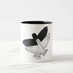 Handsilhouette Adler Zweifarbige Tasse
