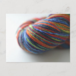 Handspun-Garne in Regenbogen Postkarte