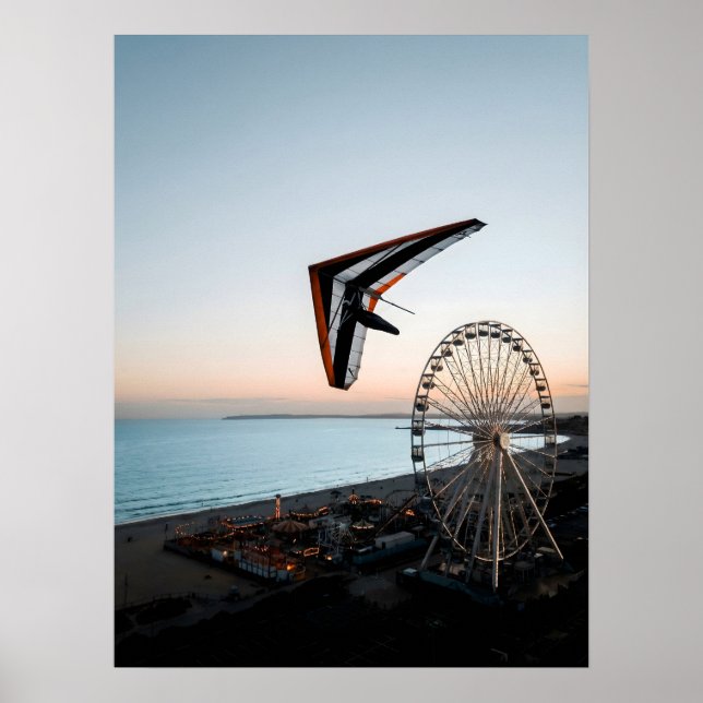 Hang Glider Soaring Over Coastal Ferris Wheel  Poster (Vorne)