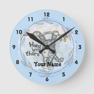 Hang In There Cat  custom name Clock Runde Wanduhr