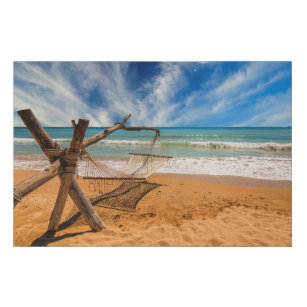 Hängematte auf einem tropischen Strandurlaubsort Künstlicher Leinwanddruck