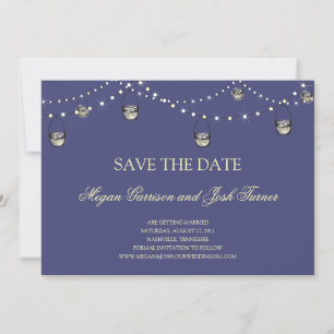 Hängende Mason-Gläser an einer Lichterkette STD Save The Date