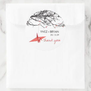 Hanging Red Origami Paper Crane Chic Asiatische Ho Runder Aufkleber