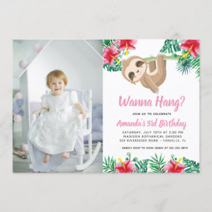 Hanging Sloth Girl Geburtstags Foto Einladung