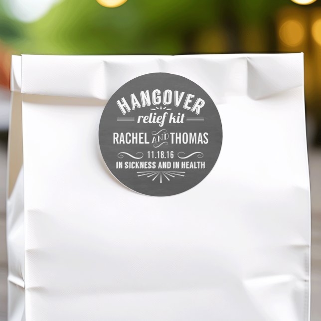 Hangover Relief Kit | Gastgeschenk Hochzeit der Ta Runder Aufkleber (Von Creator hochgeladen)