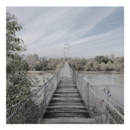 Hängte Brücke über den Fluss Poster