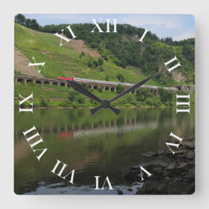 Hangviadukt Pünderich Quadratische Wanduhr