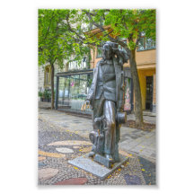 Hans Christlich Andersen Statue, Bratislava, Slowa