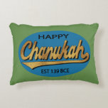 Hanukkah Blue/Green Pillow "Chanukah Retro BCE" Dekokissen<br><div class="desc">Hanukkah Blau/Grünes Kissen "Chanukah Retro BCE" Zwei Seiten Kissen, die in 3 Stoffauswahl kommt (Preis ändert sich je nach Stoffauswahl). Die Hintergrundfarbe Grün kann durch die Auswahl der bevorzugten Farbe auf der Rückseite und vor dem Kissen ersetzt werden. Personalisieren Sie auf der Rückseite, indem Sie "The Steinbergs~ Hanukkah 2017" löschen...</div>