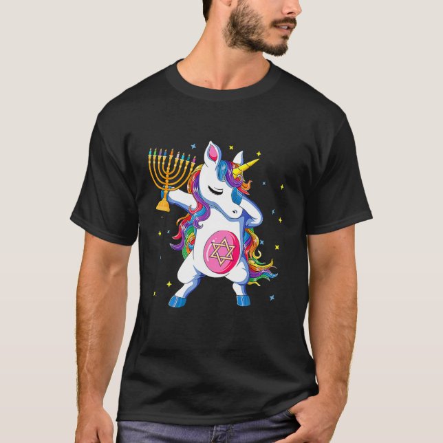 Hanukkah Dabbing Unicorn T-Shirt (Vorderseite)