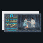 Hanukkah Fotokarte "O Dreidel Dreidel Dreidel.." Feiertagskarte<br><div class="desc">Happy Holiday, Hanukkah/Chanukah Foto Card, "O Dreidel Dreidel Nun Dreidel Wir werden spielen" Glossy, Foto Card mit weißem Umschlag. Personalisieren Sie das Foto und die Formulierung "Happy Hanukkah, The Blumbergs" Anpassen Sie die Formulierung, indem Sie Ihren bevorzugten Schriftart Stil, Farbe und Größe. Die Hintergrundfarbe kann ausgetauscht und die Goldschicht des...</div>