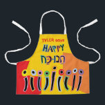 Hanukkah Happy Dancing Menorah Schürze<br><div class="desc">Hanukkah Happy Tanzen Menorah Schürze. Personalisieren Sie, indem Sie Text löschen und Ihre eigenen hinzufügen. Verwenden Sie Ihren bevorzugten Schriftart Stil, Farbe und Größe. Stellen Sie sicher, dass Sie die Größe und die Farbe des Gurtes auswählen. Alle Designelemente können auf andere Zazzle-Produkte übertragen und bearbeitet werden. Happy Hanukka! Danke, dass...</div>