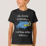 Hanukkah Me Liebe Latkes/Dark Color Shirt<br><div class="desc">"Me Liebe latkes, num, num, num, num" Shirt. Personalisieren Sie, indem Sie Text löschen und Ihre eigenen hinzufügen. Verwenden Sie Ihre Lieblingsfarbe, Stil und Schriftart. Danke, dass du angehalten und eingekauft hast! Viel geschätzt. Herzlichen Glückwunsch Chanukah/Hanukkah!! Stil: Kids' Hanes TAGLESS® T - Shirt warten, bis Sie dieses taglose Abschlag auf...</div>