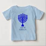 Hanukkah Menorah Licht meines Lebens Baby T-shirt<br><div class="desc">Dieses niedliche Shirt zeigt eine Menorah und kann mit beliebigem Namen oder Titel angepasst werden,  um Ihre Zuneigung zu zeigen!</div>