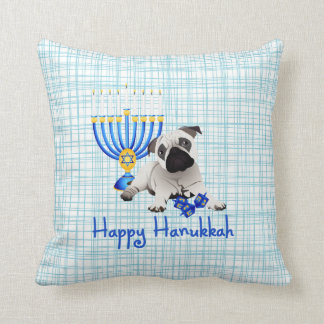 Hanukkah Mops mit Menorah und Dreidels Kissen