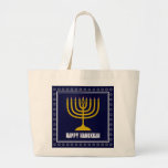 HANUKKAH Star David Menorah Personalized DARK BLUE Jumbo Stoffbeutel<br><div class="desc">Stylish tote bag with gold colored menorah and silver colored Star of David on a DARK BLUE background. The greeting HAPPY HANUKKAH is customizable so you can add your name or change the greeting. Other matching items are available in the HANUKKAH Collection by Berean Designs, so you can create some...</div>
