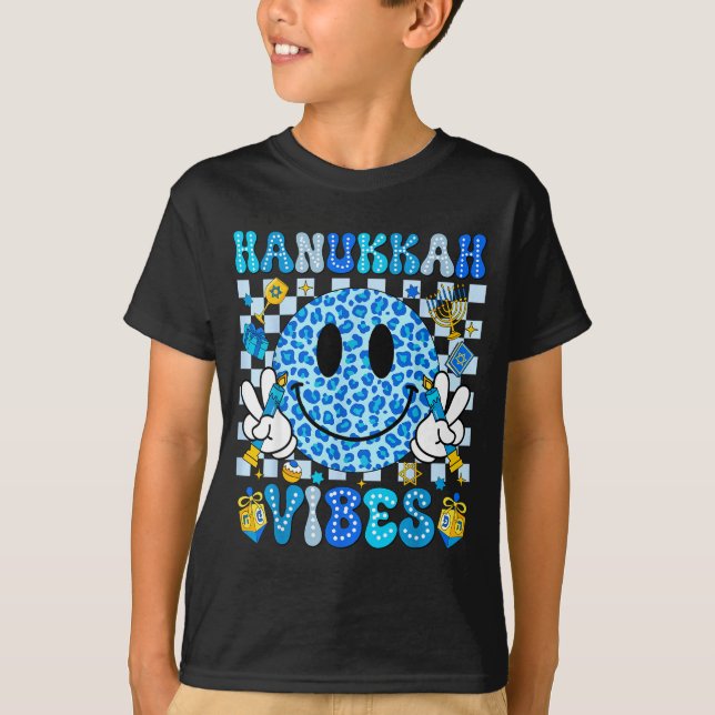 Hanukkah Vibes Groovy Smile Face Jewish Holiday Ch T-Shirt (Vorderseite)