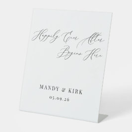 Happily Ever After Begins Here Wedding Backdrop  Sockelschild