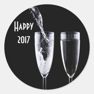 Happy 2017 Schwarz-weiß Champagne Brille Festival Runder Aufkleber