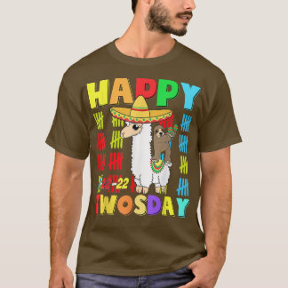 Happy 22222 Twosday Old Taco Llama 22. Februar 2 T-Shirt