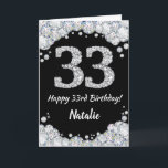Happy 33. Geburtstagskarte Black and Silver Glitze Karte<br><div class="desc">Glückliche 33. Geburtstagskarte Black and Silver Glitzer Card mit personalisiertem Namen. Für weitere Anpassungen klicken Sie bitte auf die Schaltfläche "Anpassen" und verwenden Sie unser Designwerkzeug,  um diese Vorlage zu ändern.</div>