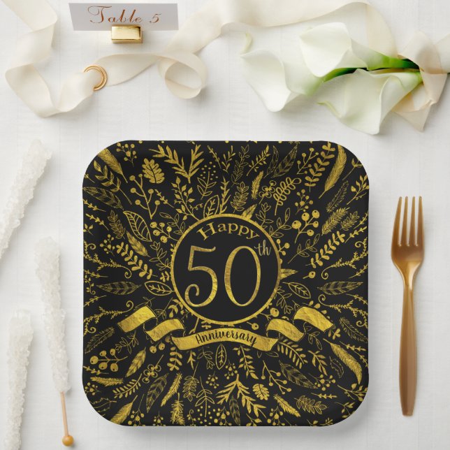 Happy 50 Jahre Jubiläum Gold Floral Pappteller (Hochzeit)