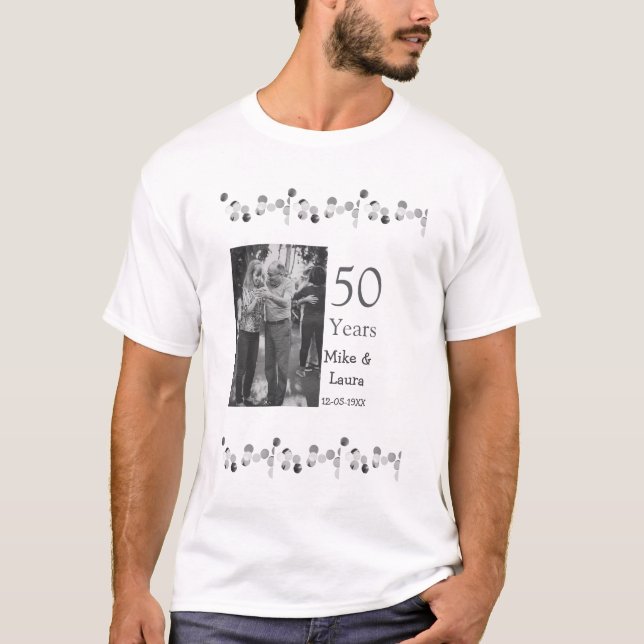 Happy 50. Jubiläum fügen Sie Pärchen Namen Datum H T-Shirt (Vorderseite)