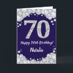 Happy 70. Geburtstag Navy Blue und Silver Glitzer Karte<br><div class="desc">Happy 70. Geburtstag Navy Blue und Silver Glitzer Card mit personalisiertem Namen. Für weitere Anpassungen klicken Sie bitte auf die Schaltfläche "Anpassen" und verwenden Sie unser Designwerkzeug,  um diese Vorlage zu ändern.</div>